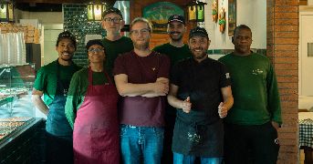 Questo è uno dei posti più sinceri di Lecce: da 40 anni offre cibo buono, pochi fronzoli e relax