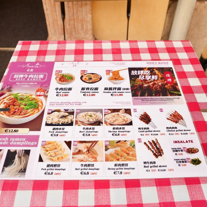 Come fa tendenza lo street food asiatico a Verona