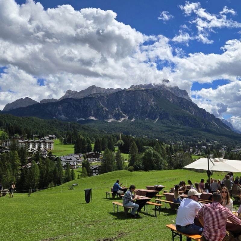 Cortina Summer Party '26: un ritorno alle origini con la magia di sempre